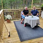 Hideaway Glamping * Muurame