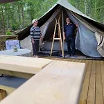 Hideaway Glamping