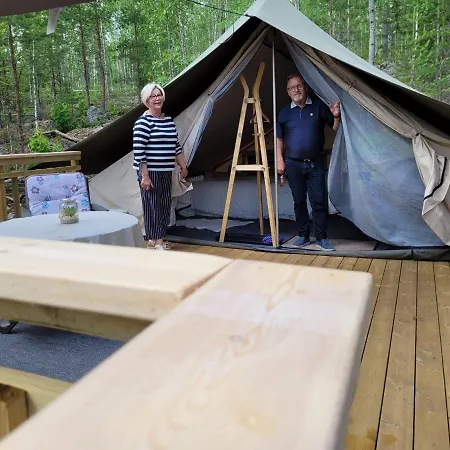 Hideaway Glamping