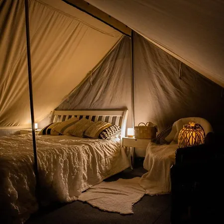 Hideaway Glamping Luxury tent Muurame